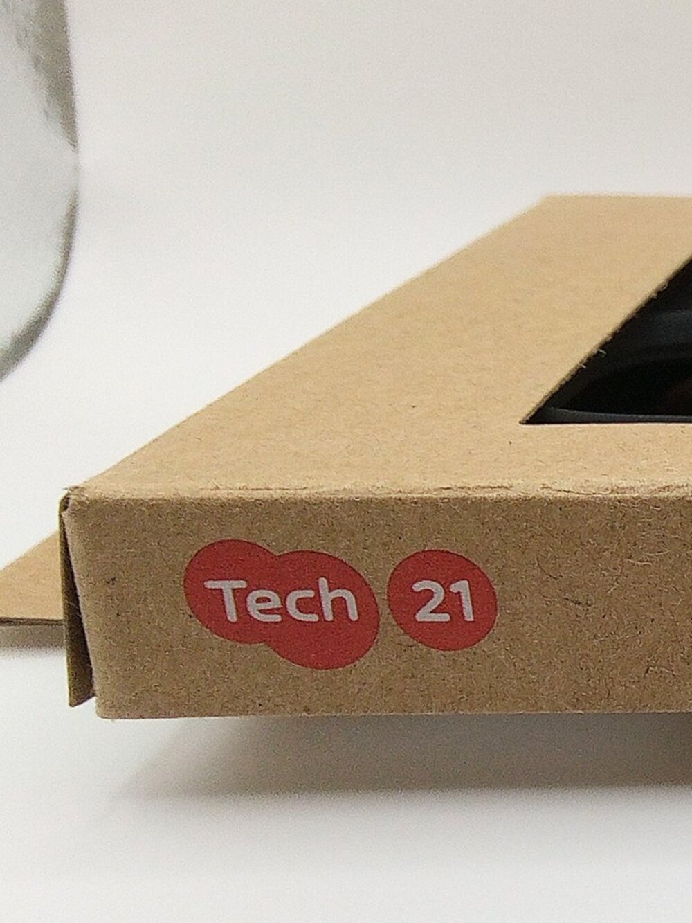 Tech21 Recovrd MagSafe iPhone 15 Case – Black – NWT – Shock‑Absorbing - Picture 6 of 9